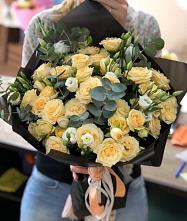 Букет цветов из:  Розы и Лизиантусы #REPLACE_PRED# Сасово